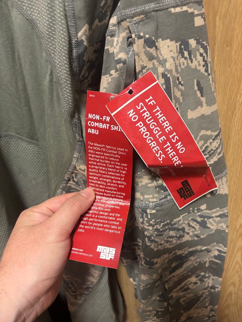 米軍実物 MASSIF コンバットシャツ ABU Lサイズ 新品タグ付き B28
