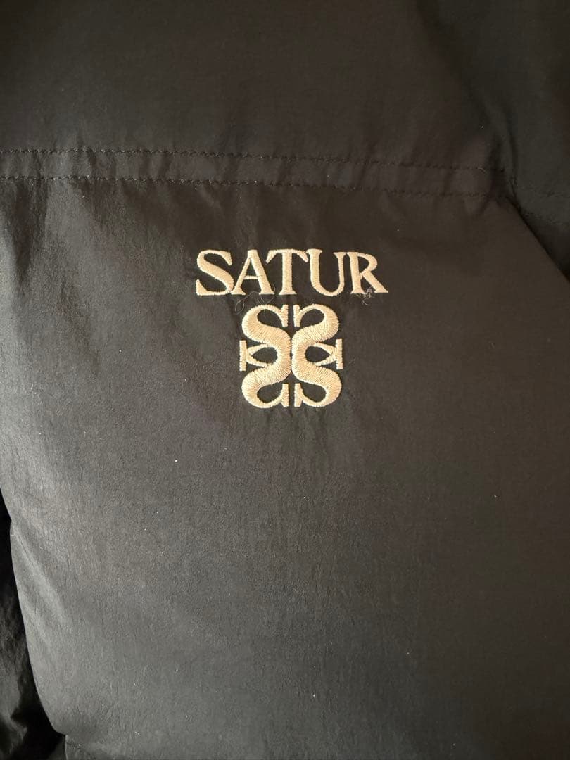 24時間限定値下げ 【未使用品】SATUR ブラック ダウンジャケット Lサイズ