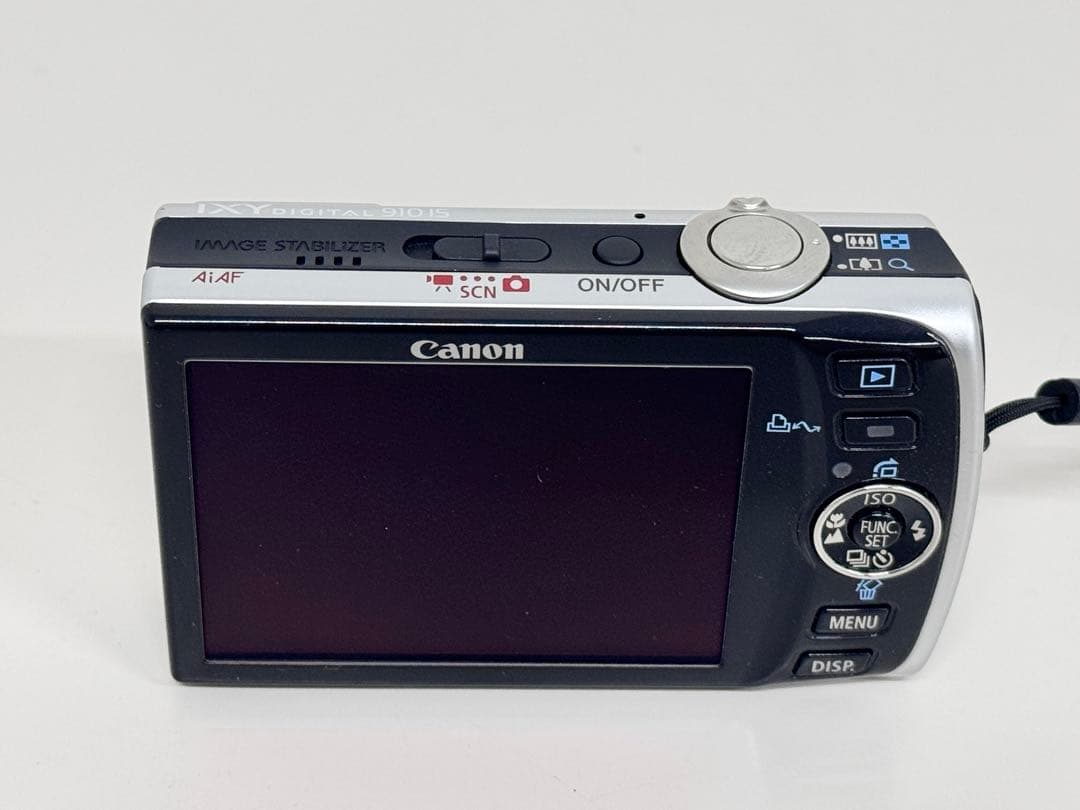 Canon IXY DIGITAL 910 IS 本体と付属品