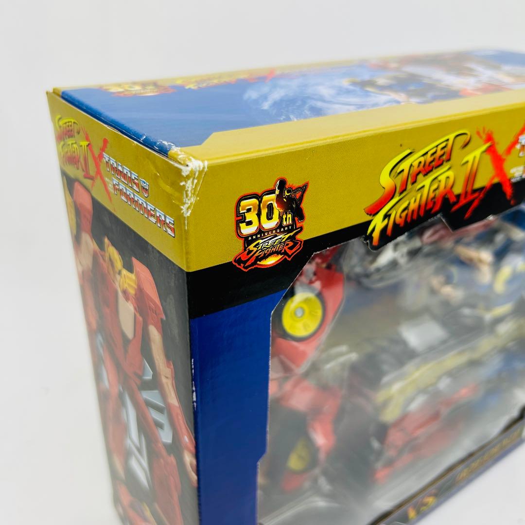 タカラトミー　ストリートファイターII × トランスフォーマー　ケン vs 春麗