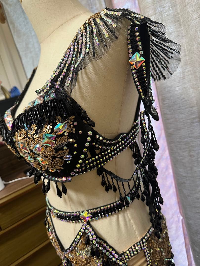 ゴージャスブラックベリーダンス衣装 オーダーメイド