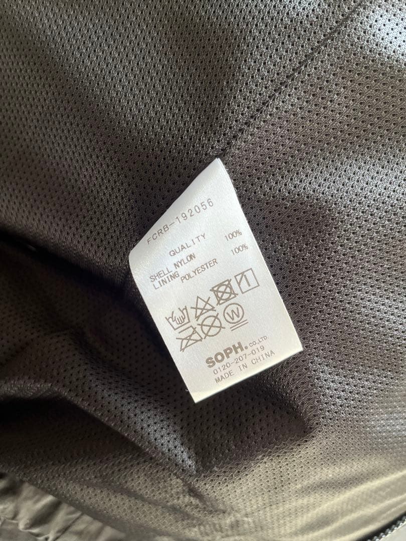 F.C.Real Bristol ナイロンジャケット　ブリストル