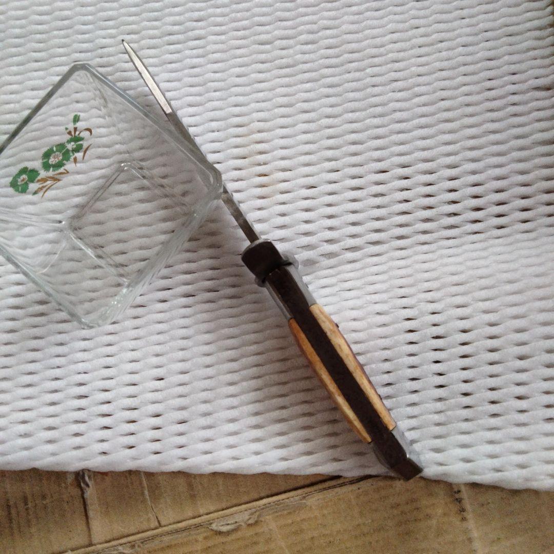 登山ナイフ。鹿の角の持ち手?5ミリ厚の刃。