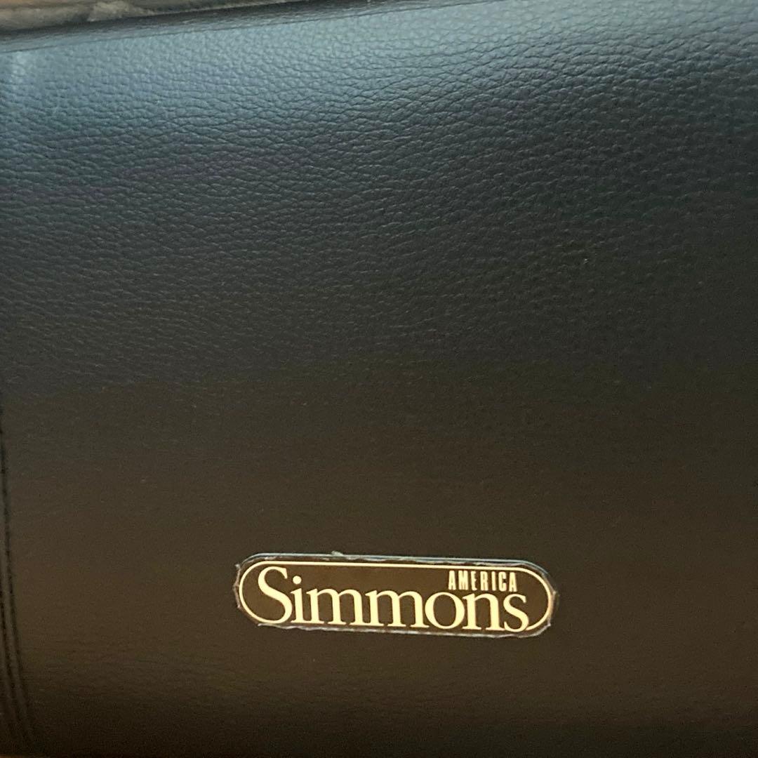 シモンズ　ダブルベッド　ポケットコイルマットレスとフレーム