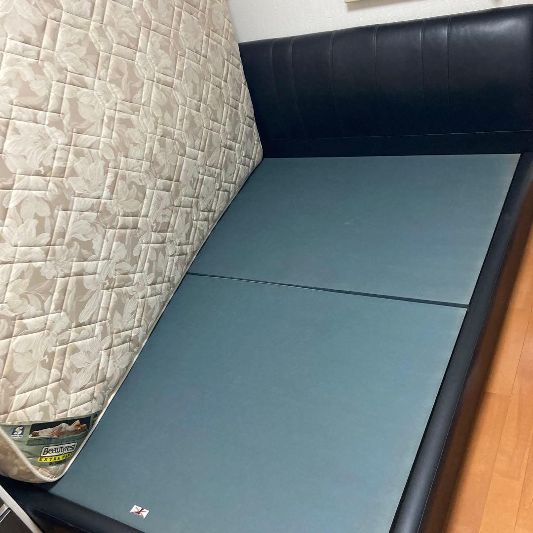 シモンズ　ダブルベッド　ポケットコイルマットレスとフレーム