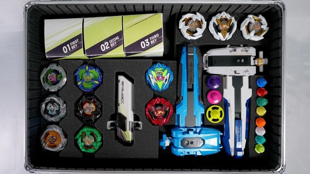 課*長様 ケースのみ商品 ベイブレードX 収納box ギアケース B級品 おまけ