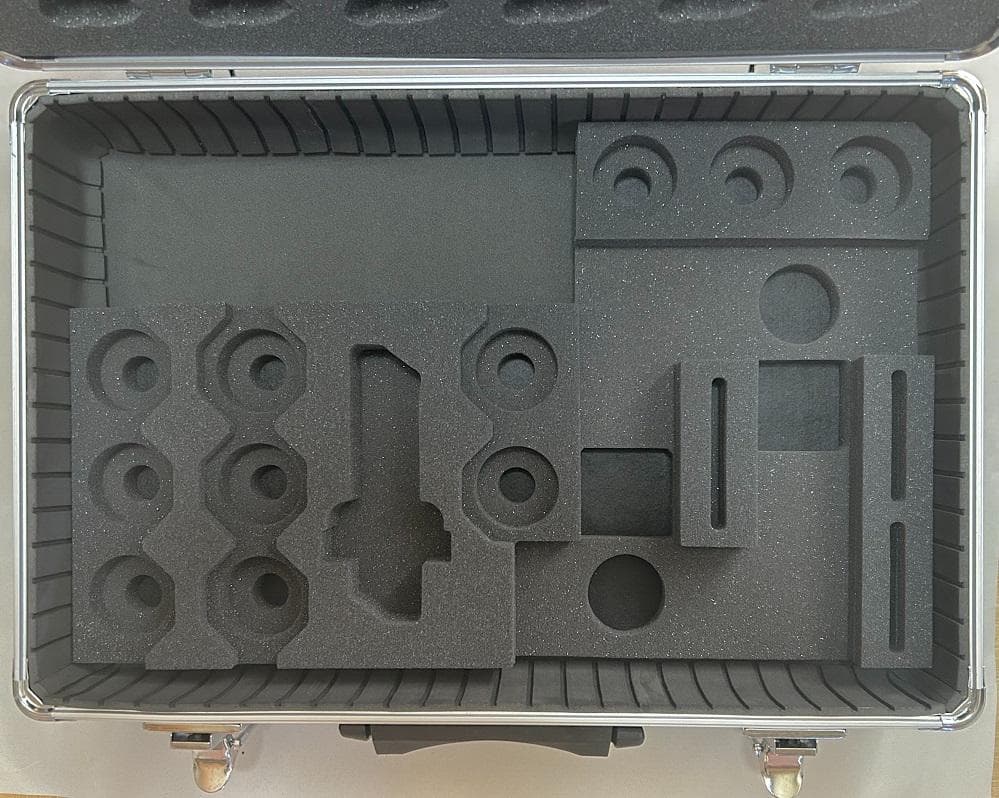 課*長様 ケースのみ商品 ベイブレードX 収納box ギアケース B級品 おまけ