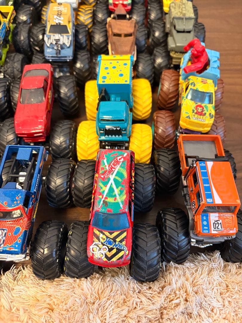 ホットウィール　モンスタートラック　23台セット