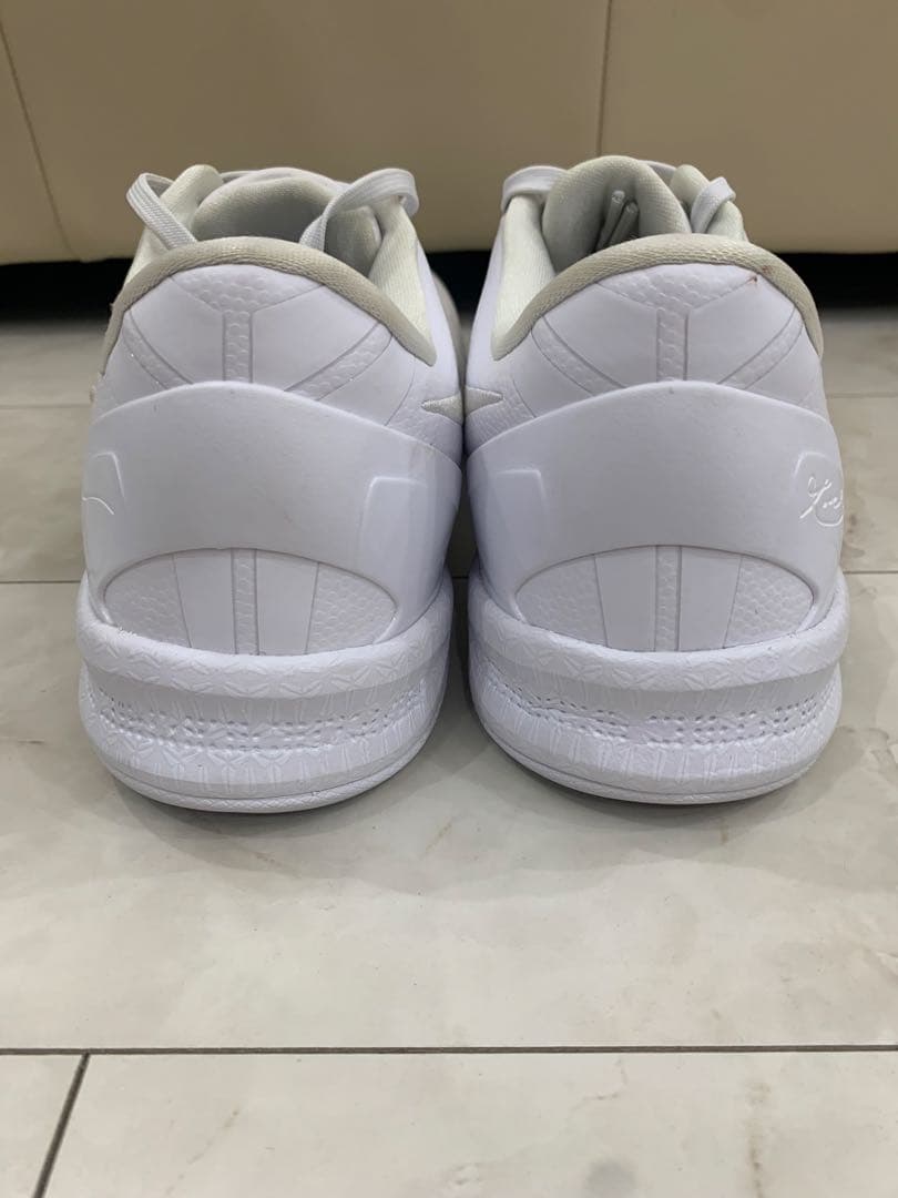 KOBE 8 PROTRO 28.5センチ