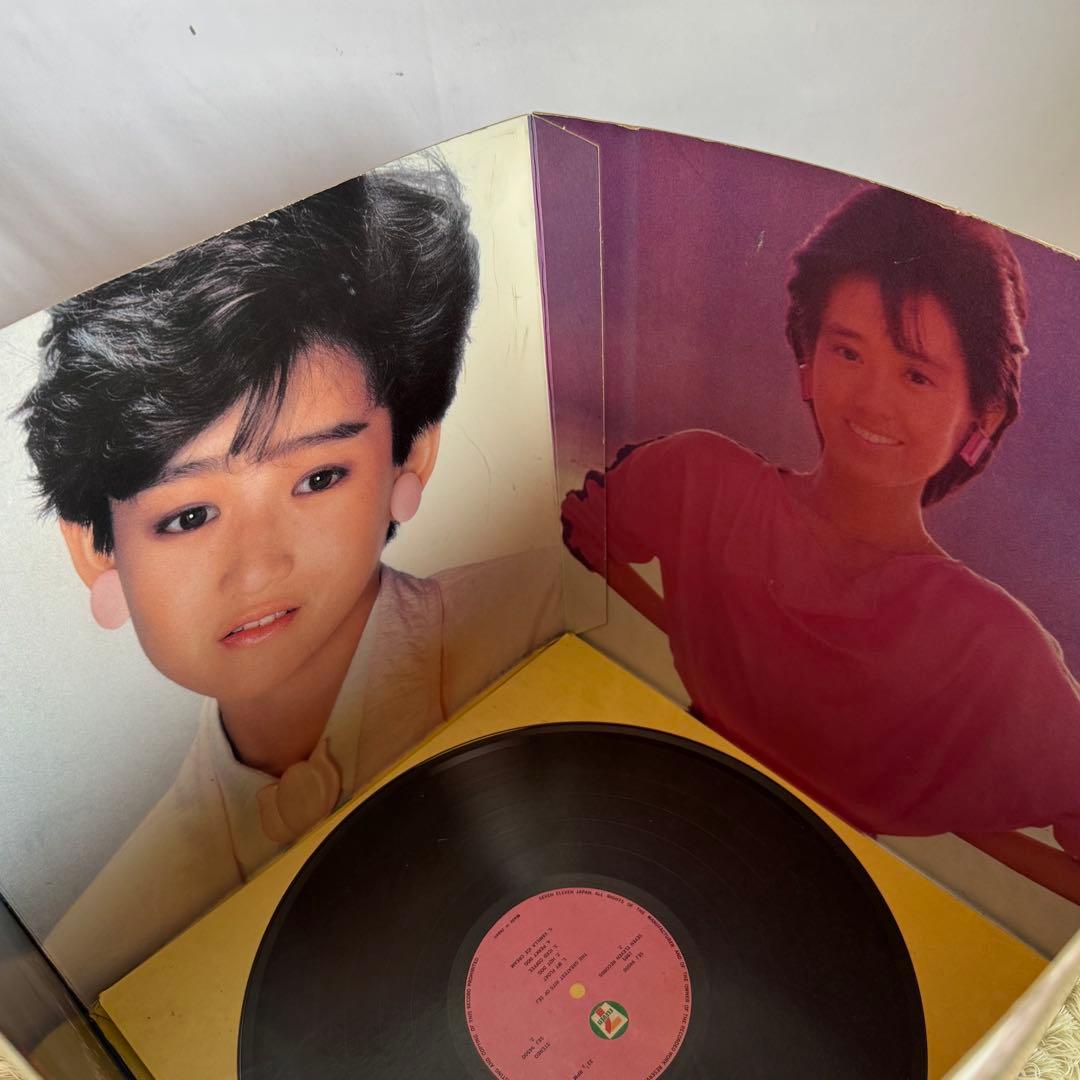 セブンイレブン　厚紙　岡田有希子　早見優　昭和アイドル　レコード　当時物　ポップ