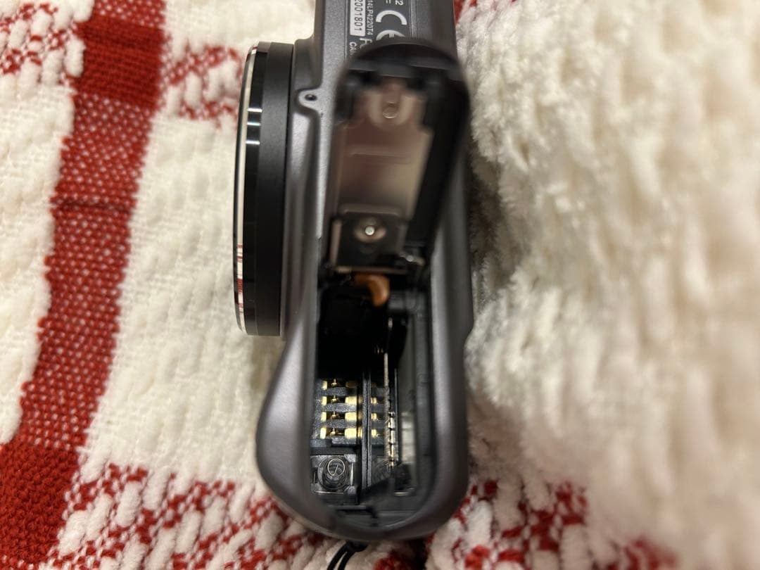 Canon SX720 HS コンパクトデジタルカメラ　ブラック　ケース・SD付