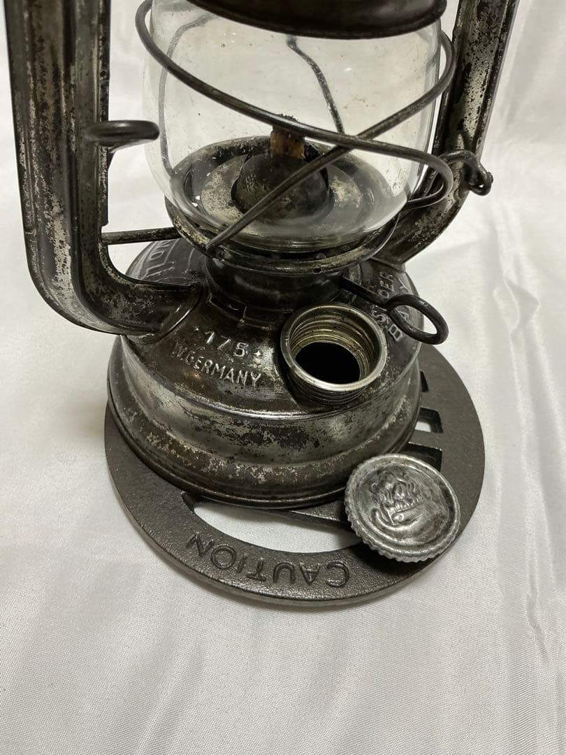 ライト・ランタン FEUERHAND 175 SUPER BABY