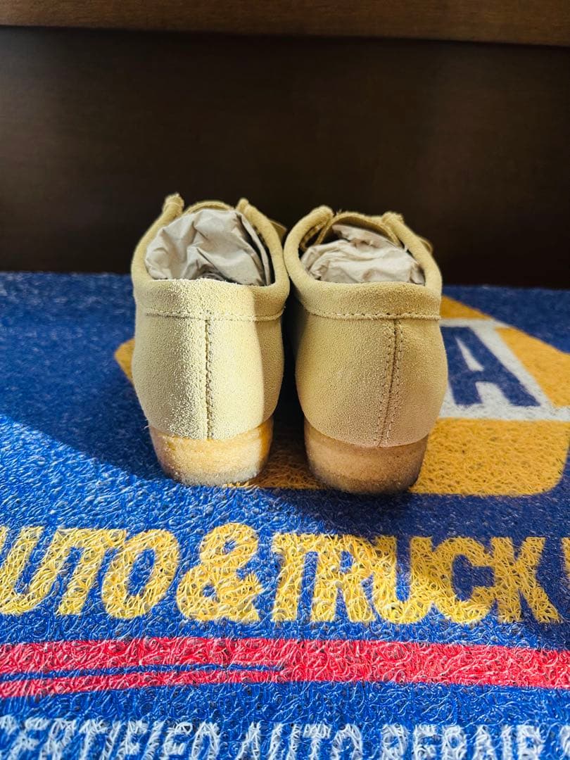 靴 Clarks Wallabee Maple Suede