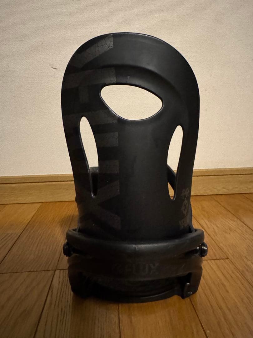 【値下げ依頼可】FLUX ブラック スノーボードビンディング