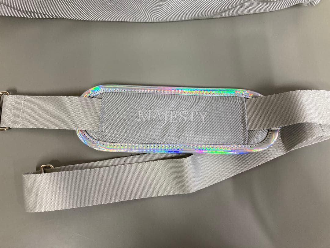 新品、未使用！MAJESTY ゴルフバッグ グレー/ホワイト