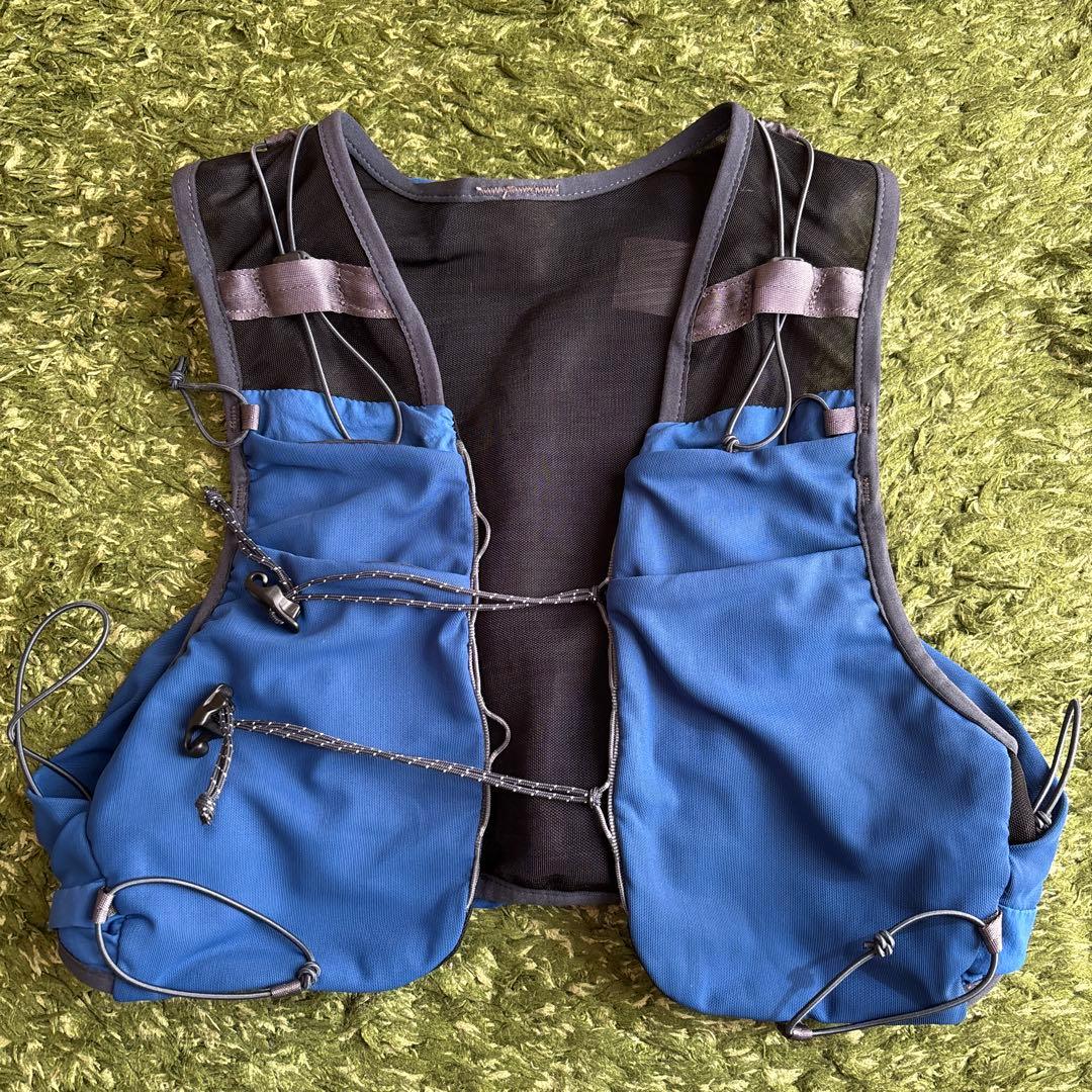 patagonia スロープランナーエンデュランスベスト 3リットル　青