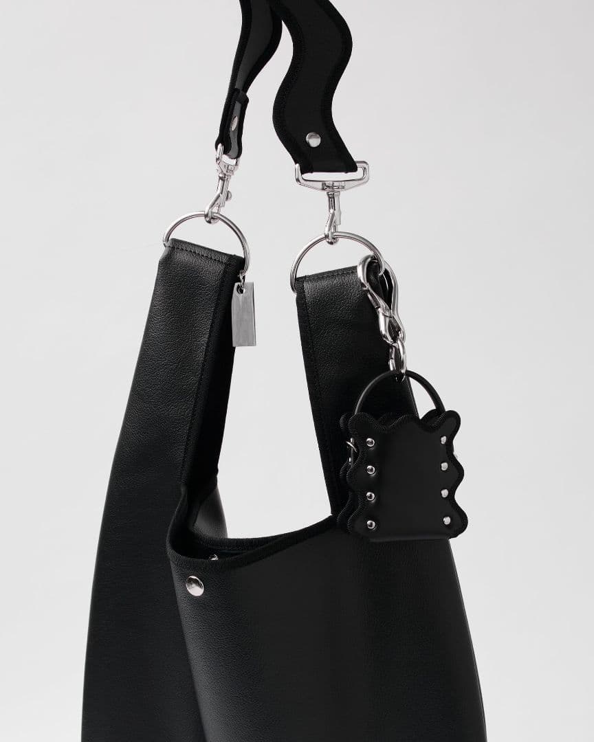 【新品】nori enomoto mardi matin pom / black