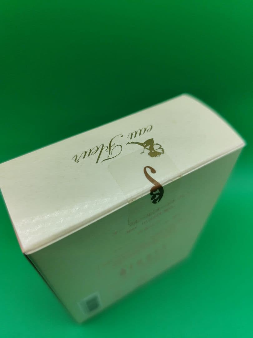 新品未開封　シナリー　オーフルール　オードトワレ　30ml