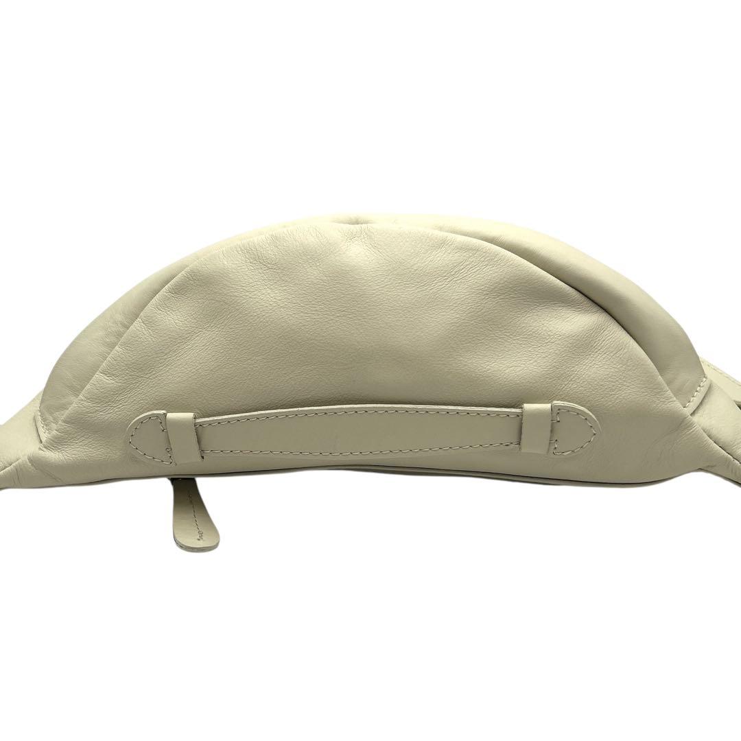 【未使用級/希少品】 オウレンティ 2way ウエストバッグ アイボリー