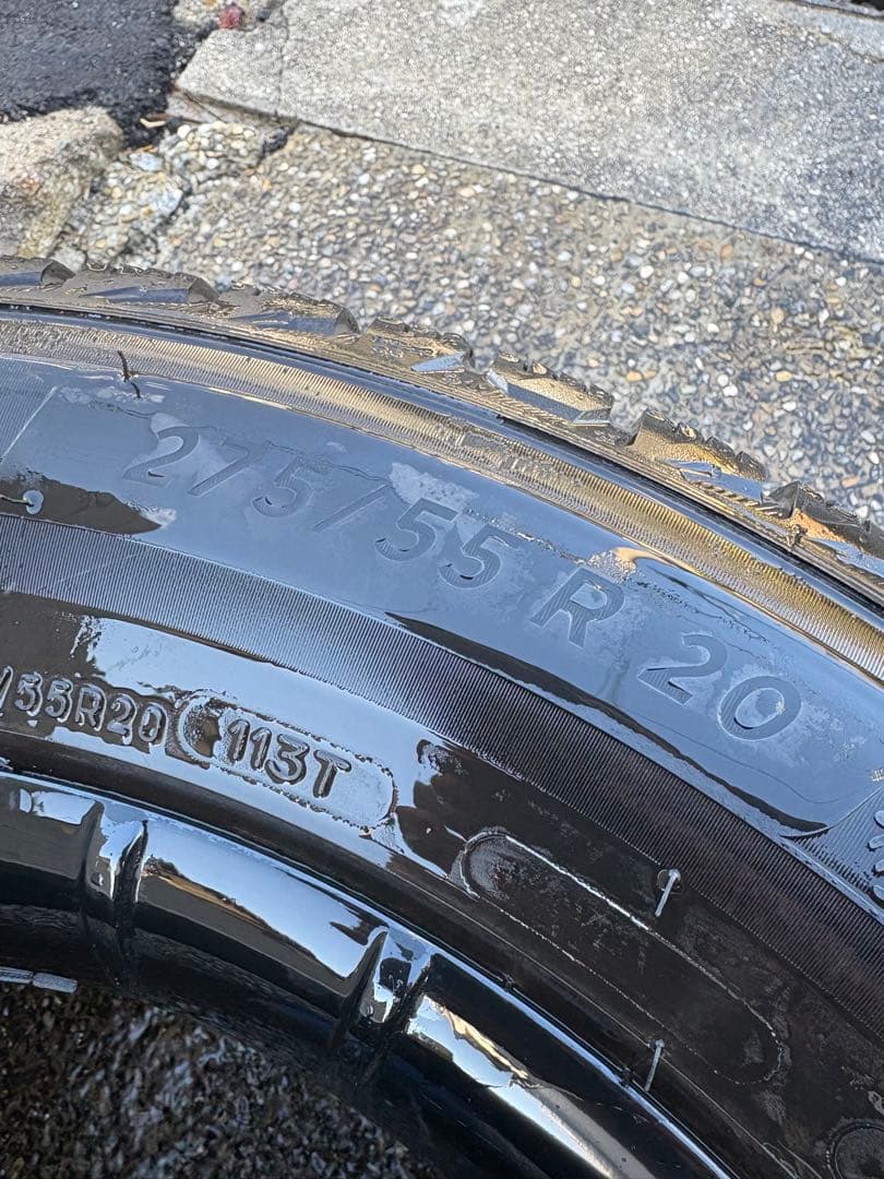 送料込み格安　275/55R20インチ　スタッドレス　ディフェンダー【1/2】