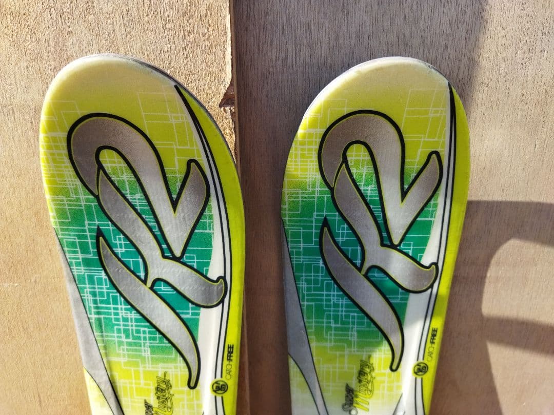 ケーツー　K2　SUPER　MYSTERY 　スキー　板　142