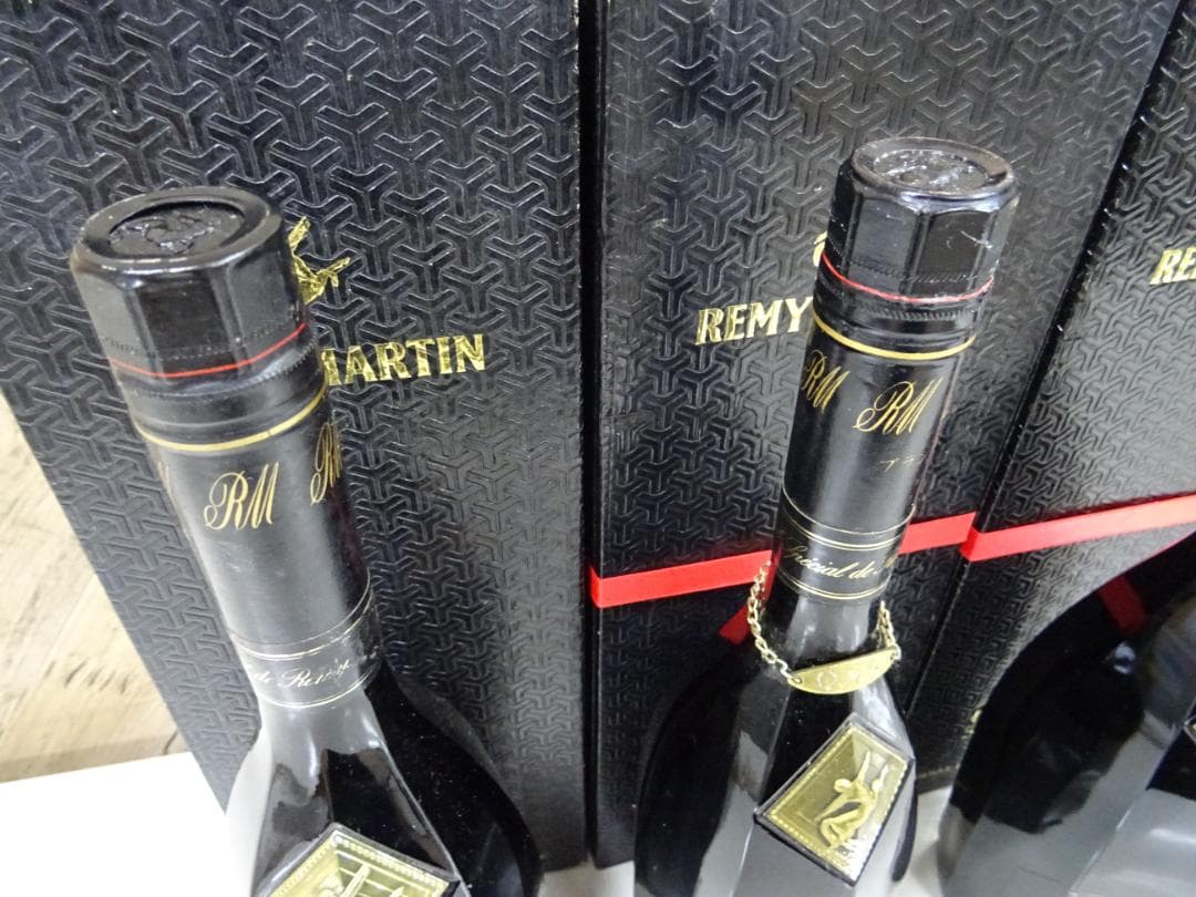 Y*L様 藤009 レミーマルタン CLUB SPECIAL 700ml 40％