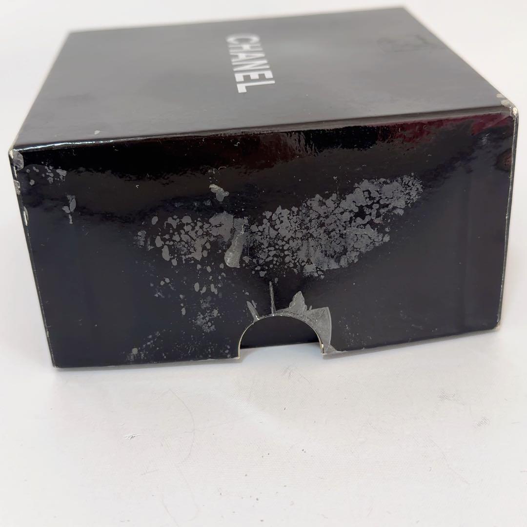 シャネル　CHANEL 　カメリア コサージュ　ブローチ　箱付き