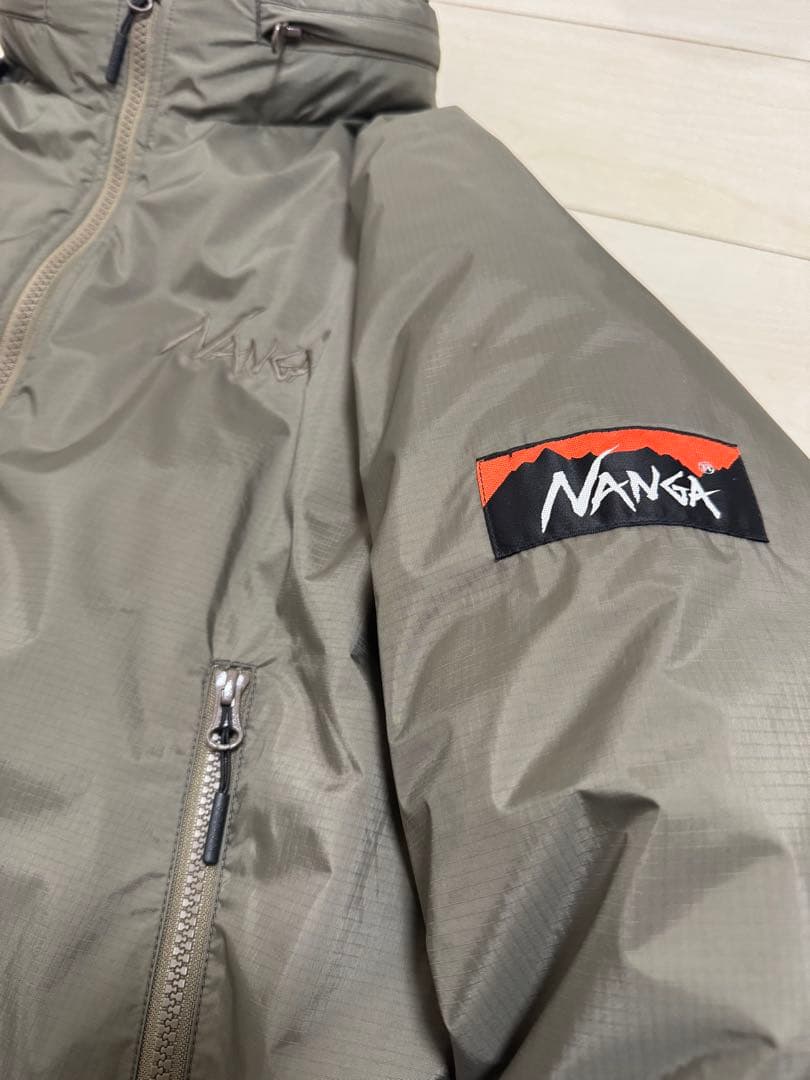 NANGA×BEAVER/ナンガ×ビーバー ダウンジャケット オリーブ
