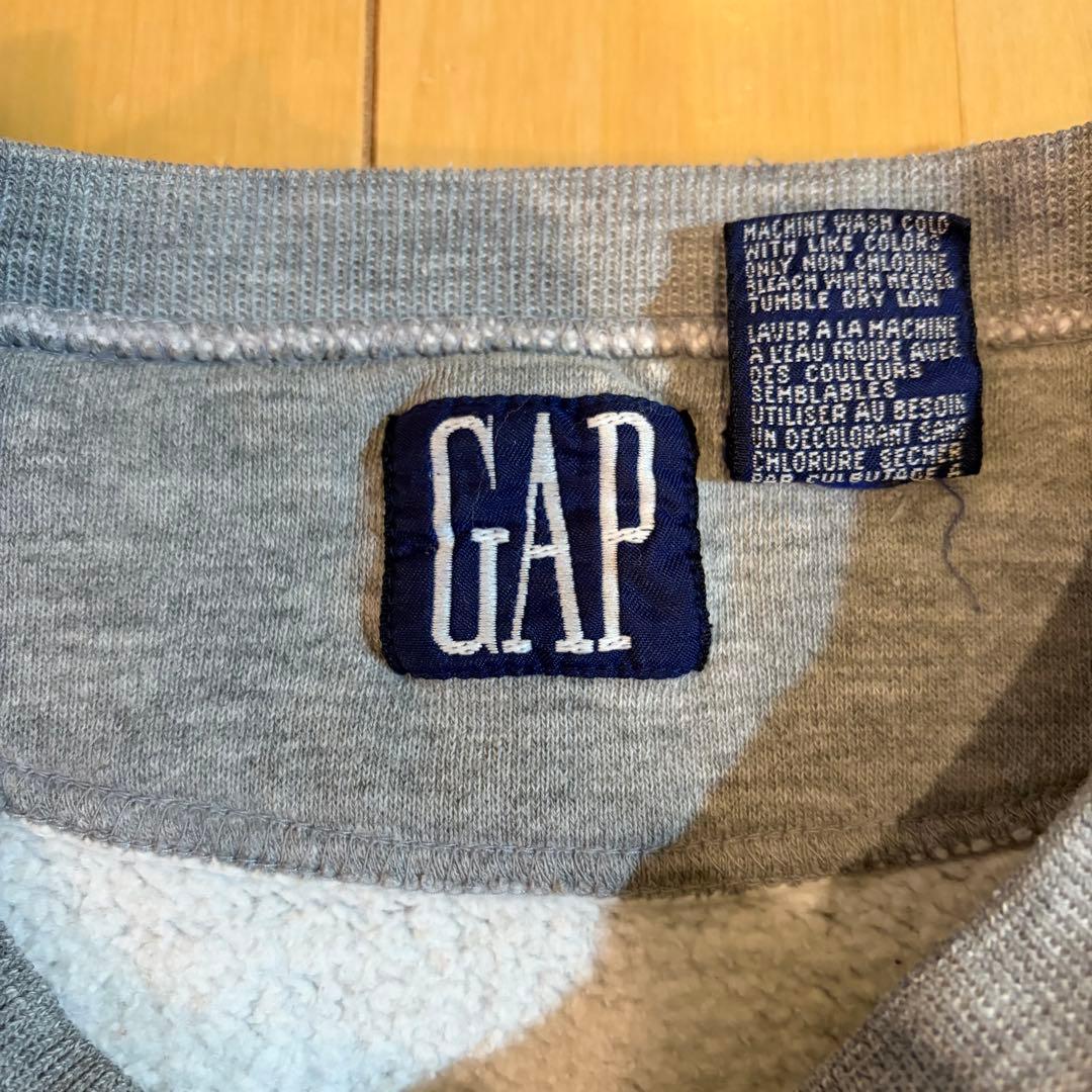 オールドギャップ GAP グレー ロゴ入り スウェット