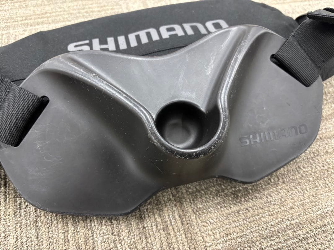 シマノ ファイティング ギンバル BE-200V ブラック　中古