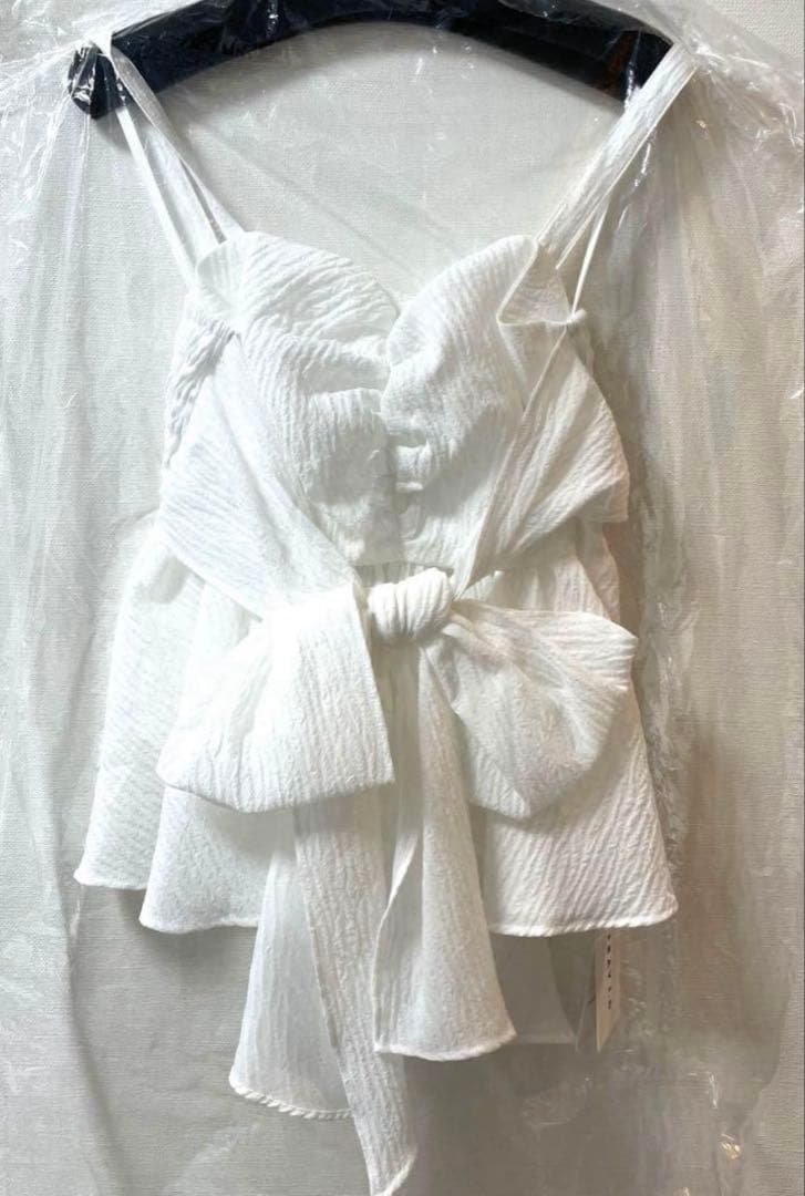 新品未使用　FRAY I.D / フレイ アイディーリボントップス