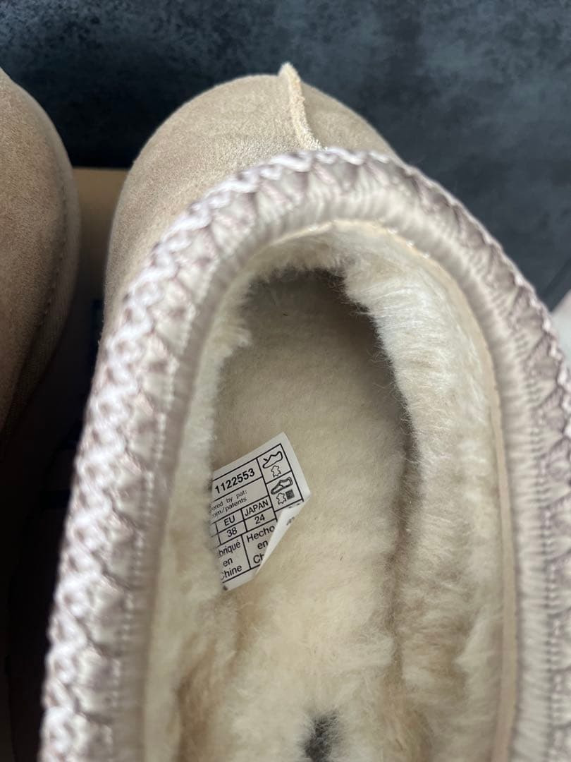 UGG ベージュ サンダル　厚底24cm