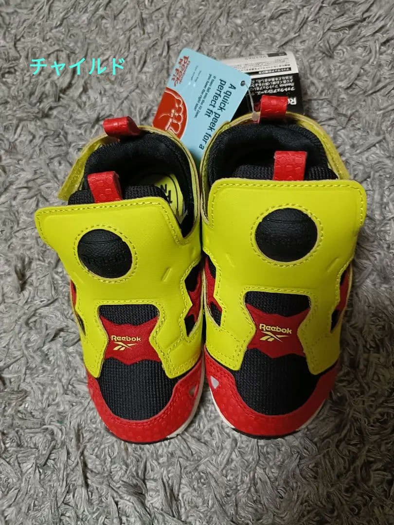 Reebok 親子スニーカー