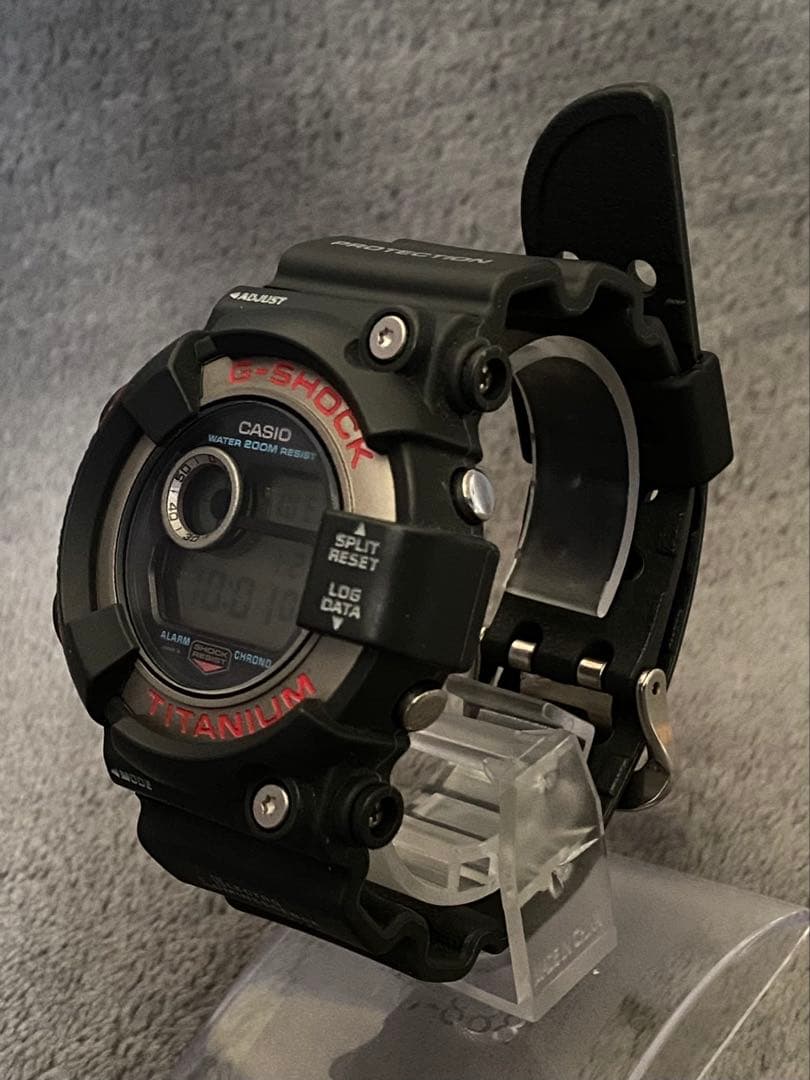 時計 CASIO G-SHOCK DW-8200-1A FROGMAN