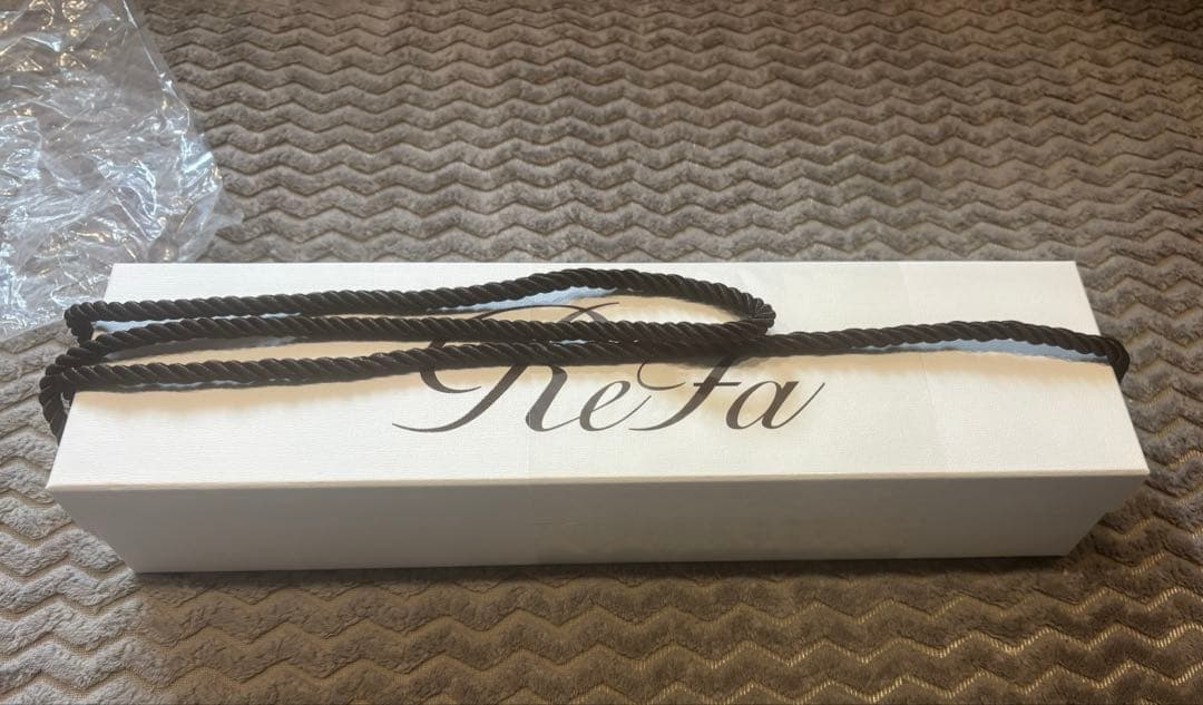 新品！リファストレートアイロンプロReFa STRAIGHT IRON PRO