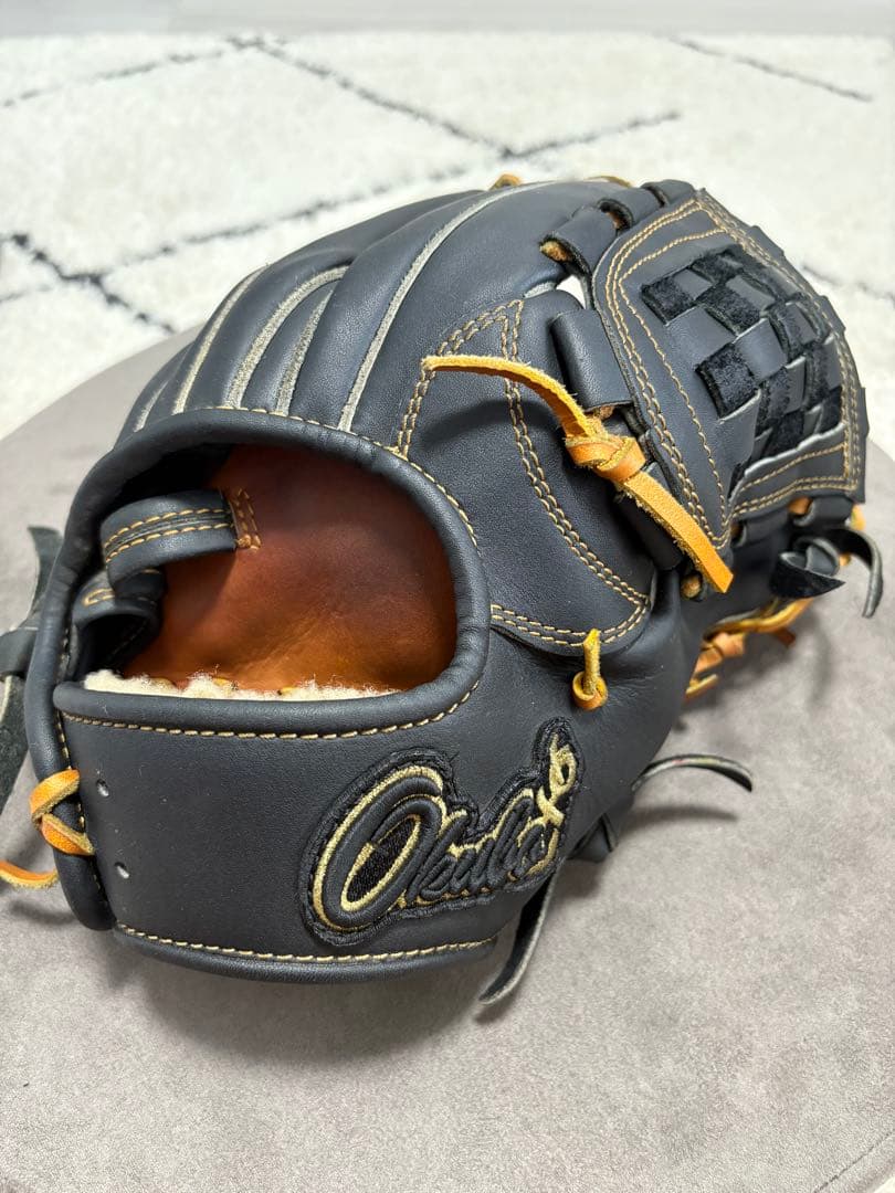 ア*ス様 大久保 軟式内野手用グラブ