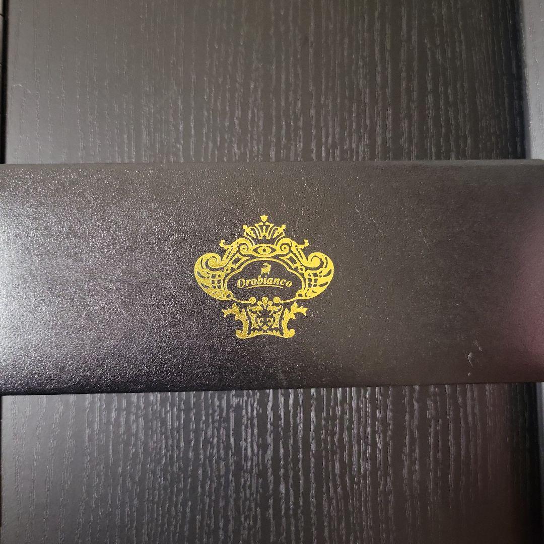 オロビアンコ　ラースクリヴェリア