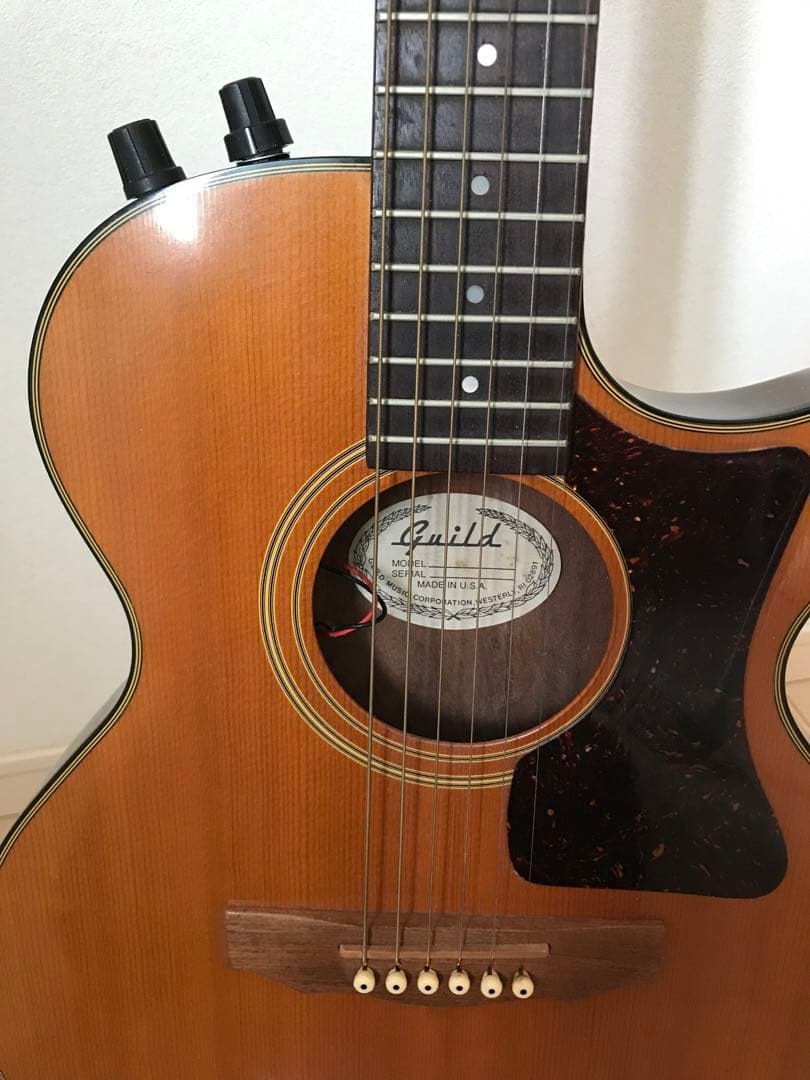 ギター GUILD SONGBIRD NAT