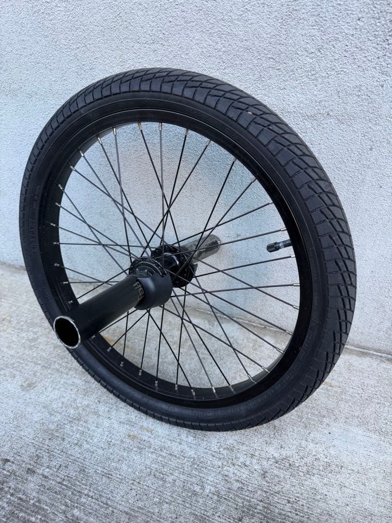 お得！ BMX用ホイール タイヤ&ペグ&ハブガード付き