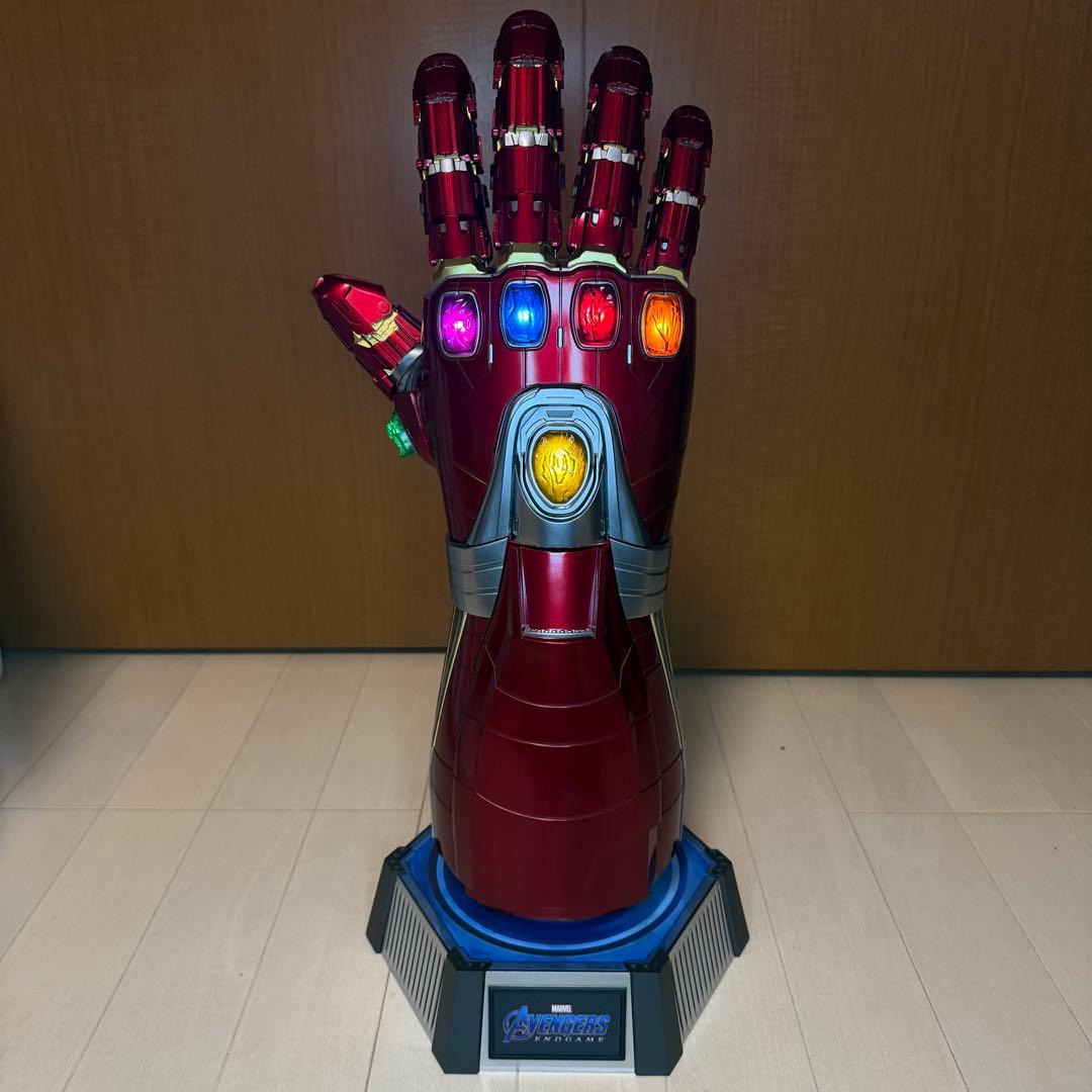 Hot Toys ナノガントレット 1/1 アベンジャーズ／エンドゲーム