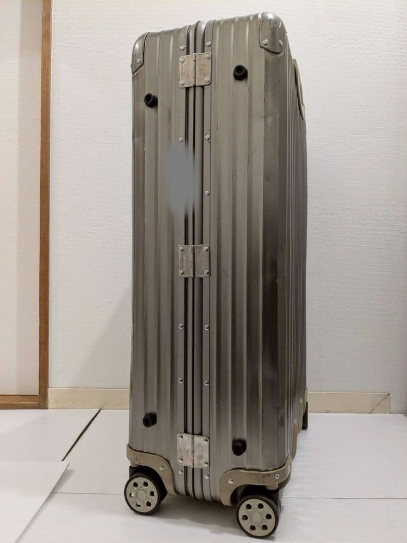 リモワ トパーズ チタニウム シャンパンゴールド TOPAS 98L 4輪