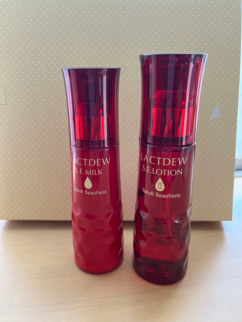 ヤクルト クレンジング+ウォッシング+S.Eローション+S.Eミルク４点セット