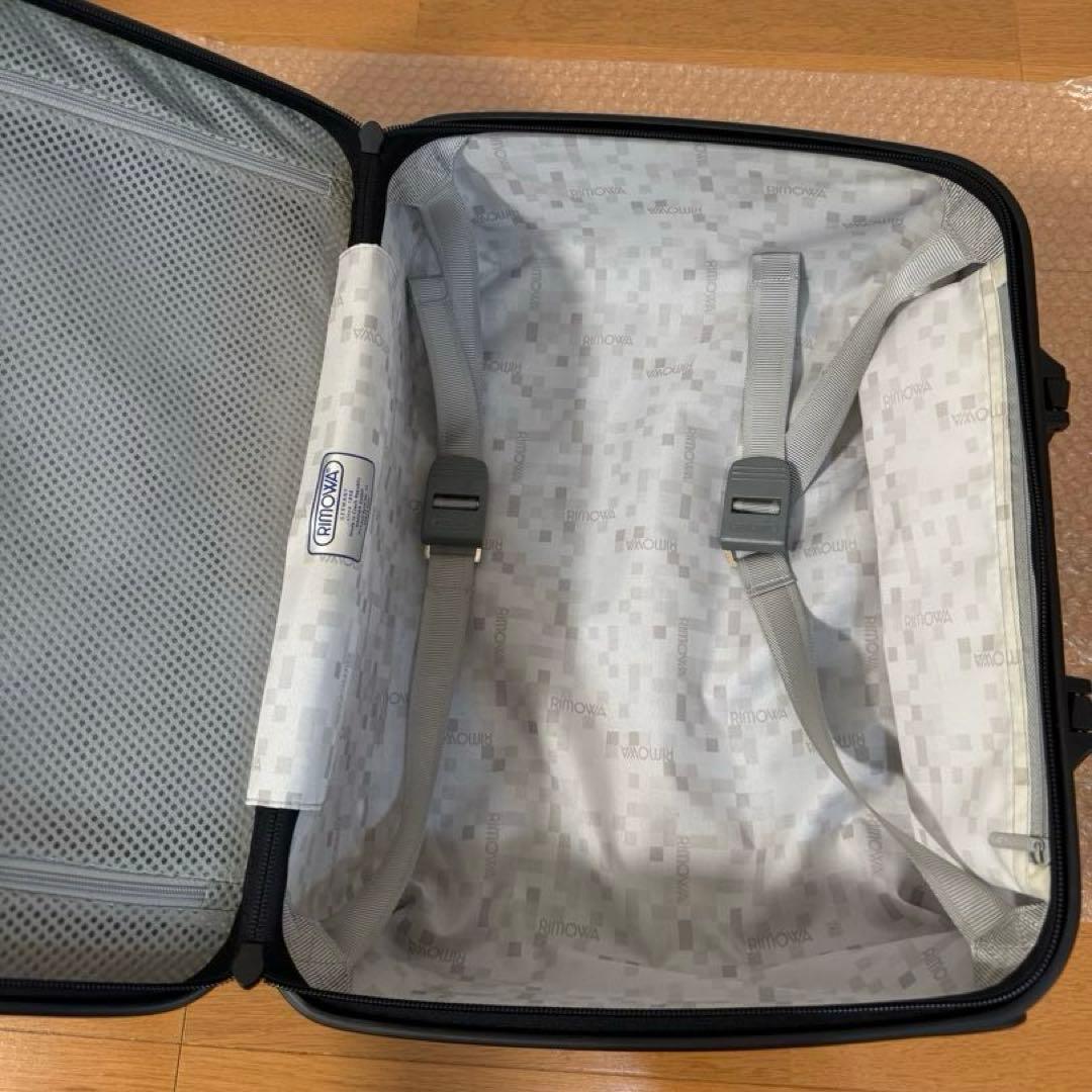 [リモワ] キャリーバッグ Salsa 23L 1-2日 ブラウン