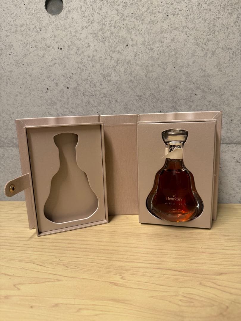 新品未開封 ヘネシー パラディー ミニ 50mlブックケース入