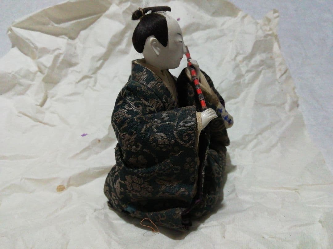 ♪享保雛　笛吹く人