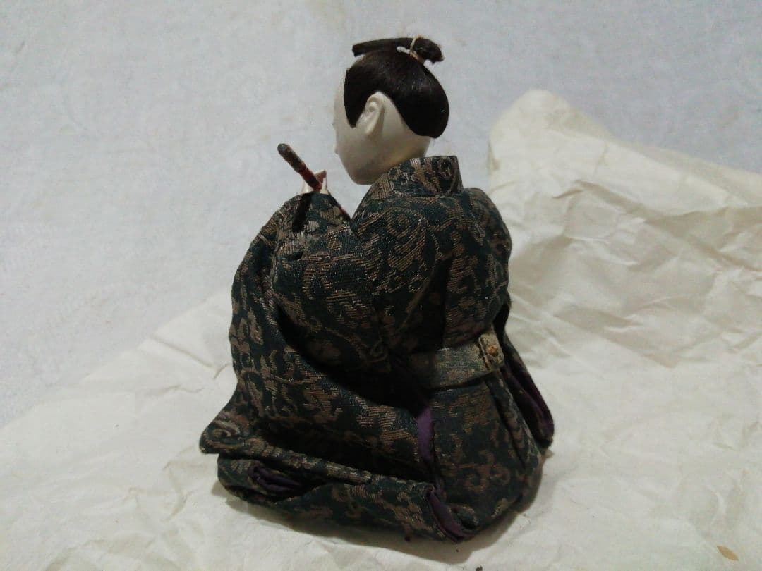 ♪享保雛　笛吹く人