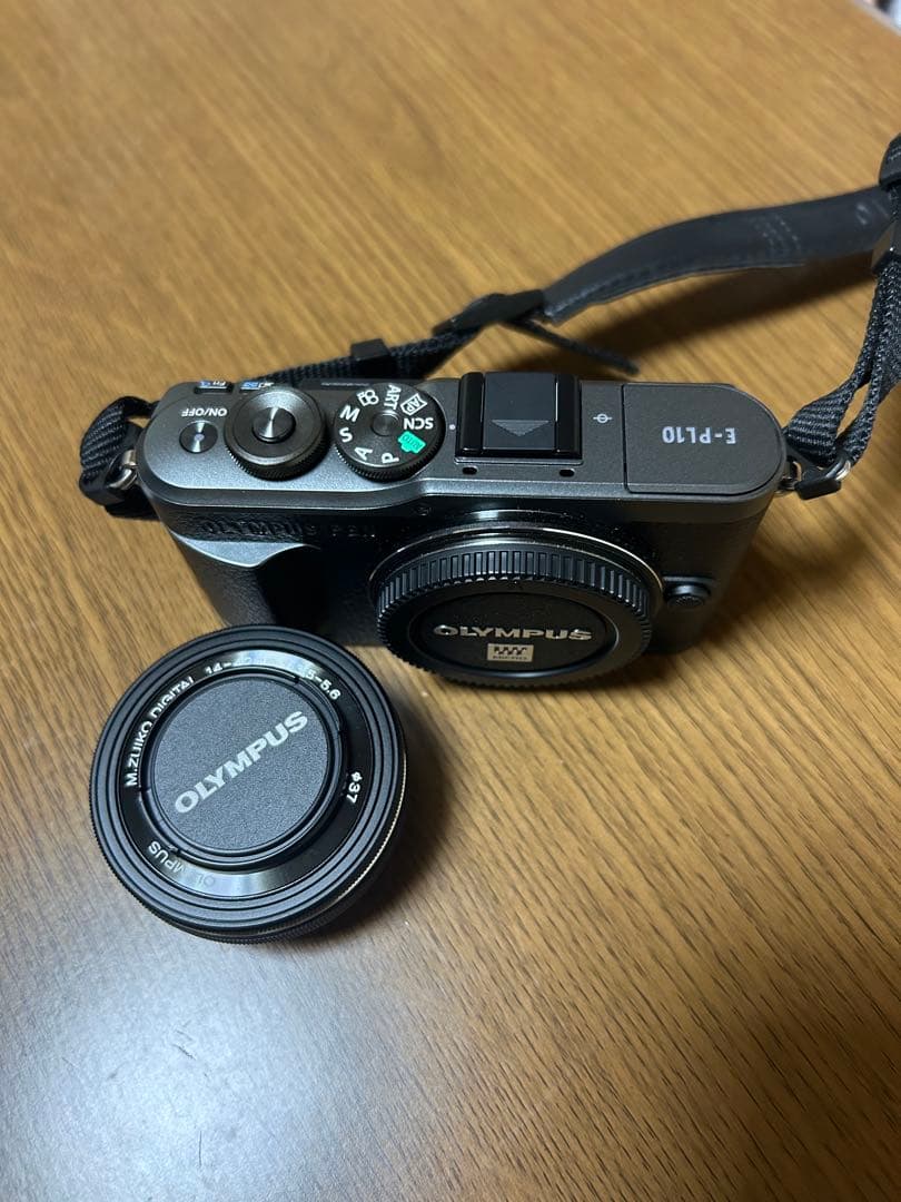 OLYMPUS PEN E-PL10 14-42mm EZ レンズ【超美品】