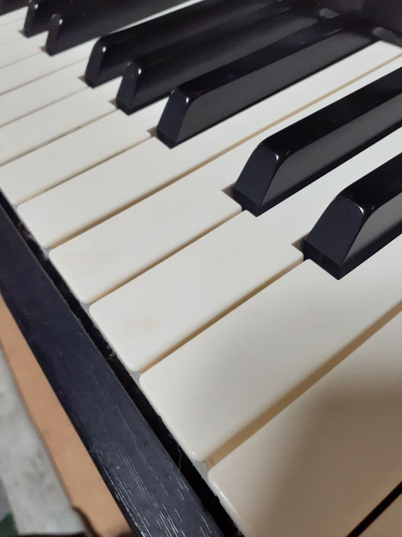 KAWAI　電子ピアノ　CN23B