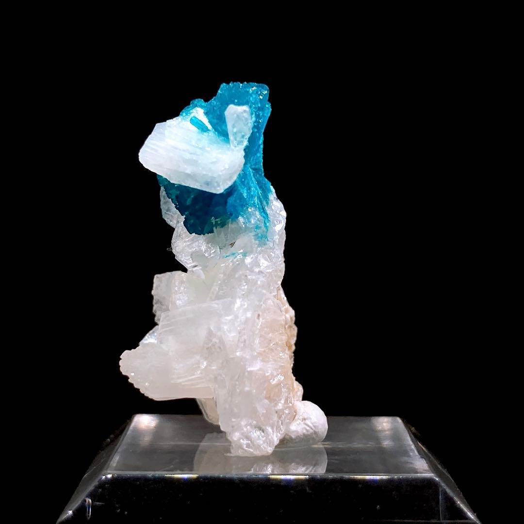 タ*ク様 カバンサイト　スティルバイト　原石　鉱物標本　天然石　840