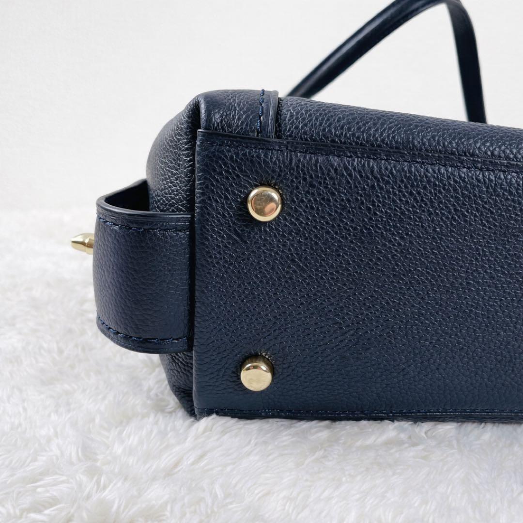 極美品 コーチ イーディー ショルダーバッグ ターンロック ネイビー レザー